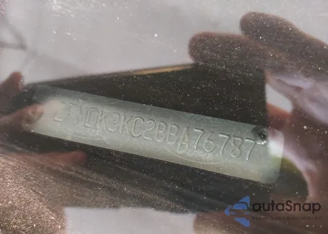 2011 Ford Edge Limited z USA, uszkodzony, nr VIN 2FMDK3KC2BBA76787